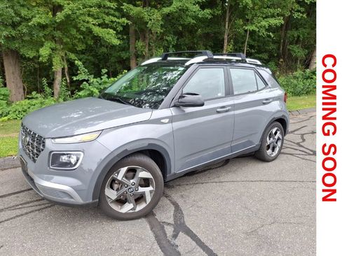 Used 2022 Hyundai Venue Limited FWD image 1