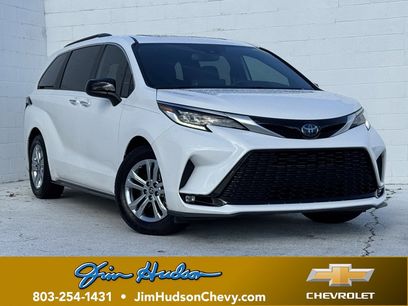 Used 2023 Toyota Sienna XSE