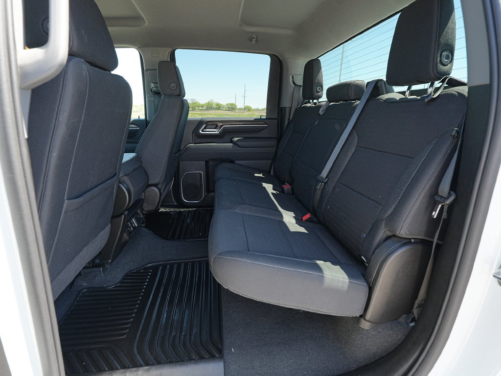 Used 2025 Chevrolet Silverado 2500 LT AWD/4WD image 20