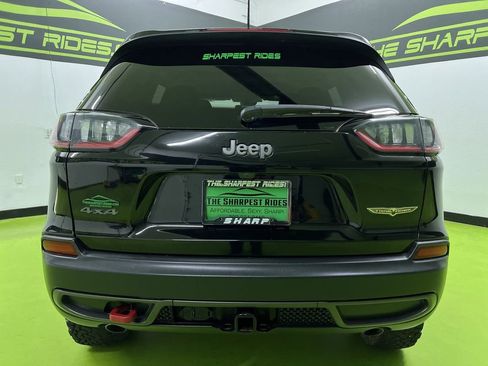 Used 2022 Jeep Cherokee Trailhawk w/ Sound & Nav Group AWD/4WD image 8