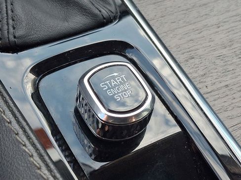 Certified 2022 Volvo XC90 T6 Inscription w/ Climate Package image 24