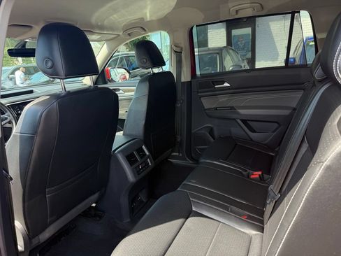 Used 2022 Volkswagen Atlas SE AWD/4WD image 30