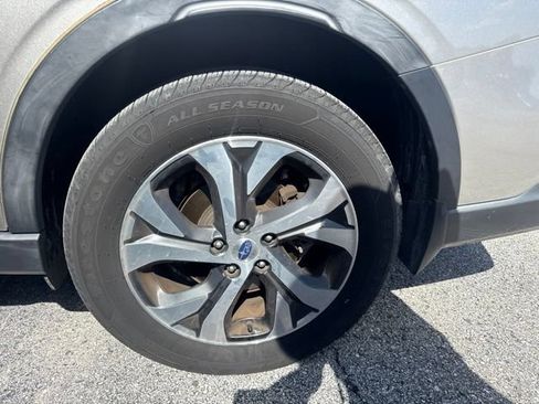 Used 2020 Subaru Outback Limited AWD/4WD image 11