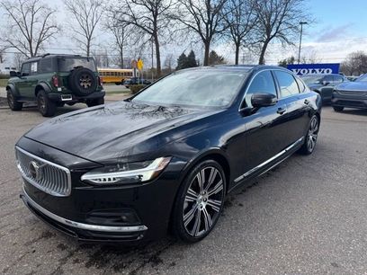 Used 2023 Volvo S90 B6 Plus w/ Protection Package Premier