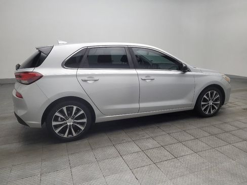 Used 2018 Hyundai Elantra GT FWD image 10