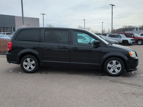 Used 2013 Dodge Grand Caravan SE image 9