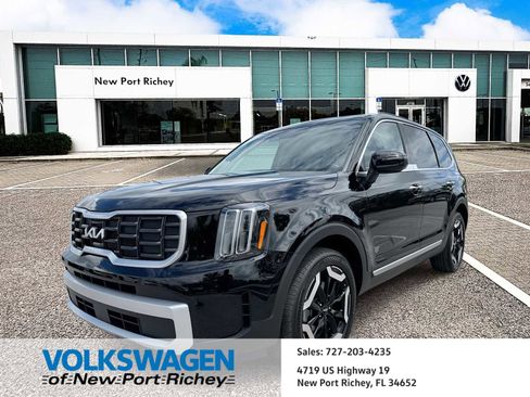Used 2025 Kia Telluride S image 1