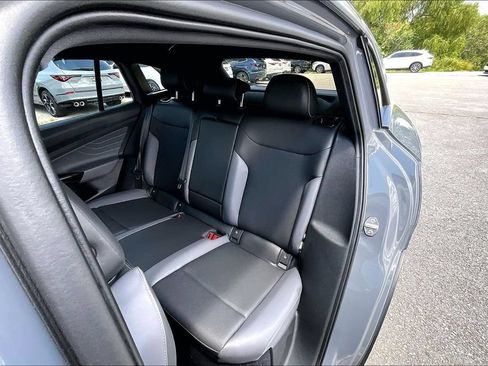 Used 2023 Volkswagen ID.4 Pro S Plus RWD image 36