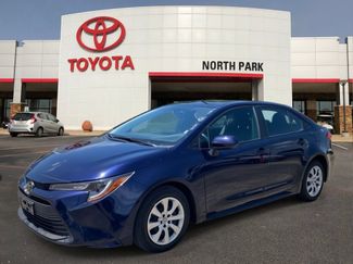 Certified 2025 Toyota Corolla LE FWD video 1