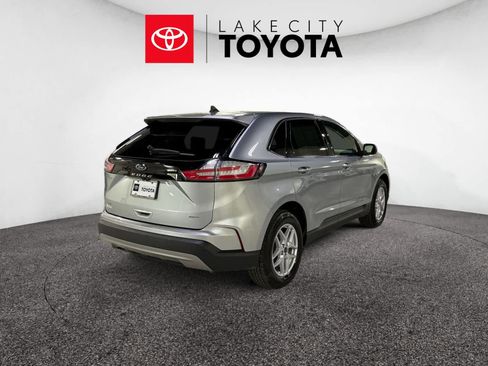 Used 2024 Ford Edge SEL image 7