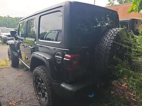 Used 2022 Jeep Wrangler Unlimited Rubicon 4xe w/ Steel Bumper Group AWD/4WD image 7