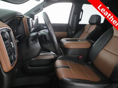 Used 2022 Chevrolet Silverado 1500 High Country w/ Technology Package image 17