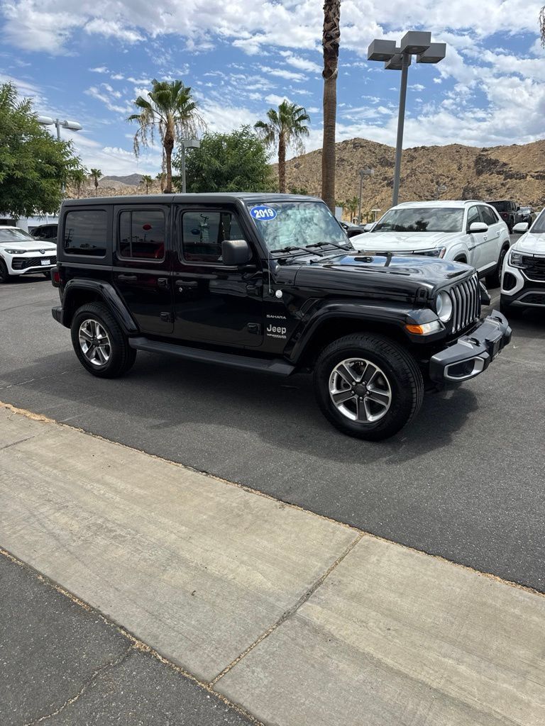Used 2019 Jeep Wrangler Unlimited Sahara AWD/4WD image 1