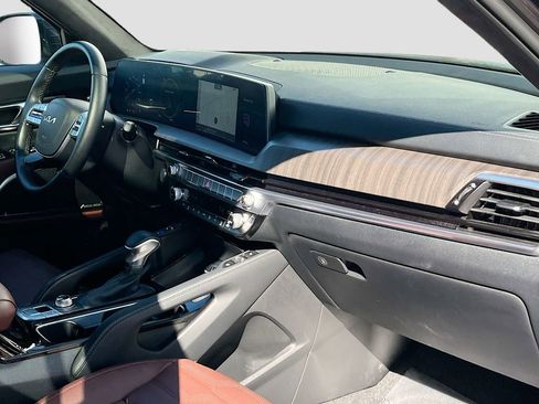 Used 2025 Kia Telluride SX Prestige image 33