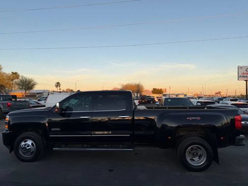 Used 2016 Chevrolet Silverado 3500 High Country w/ Duramax Plus Package AWD/4WD image 5