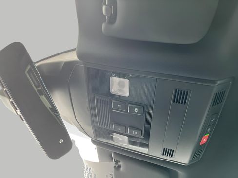 New 2025 Volkswagen Jetta Sport image 21