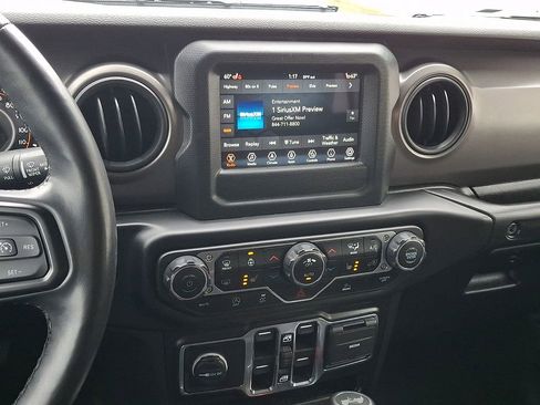 Used 2022 Jeep Wrangler Unlimited Sport AWD/4WD image 18