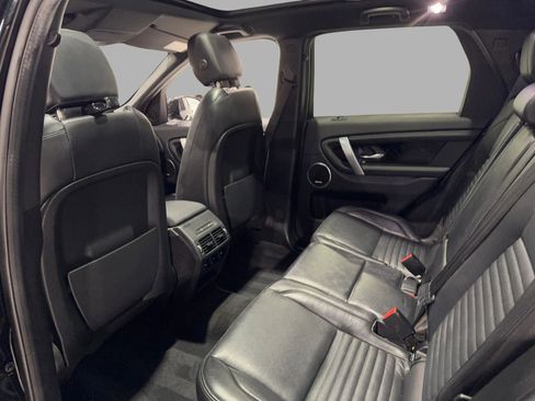 Used 2020 Land Rover Discovery Sport S image 21