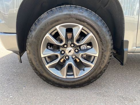 Used 2023 Chevrolet Silverado 1500 RST AWD/4WD image 26