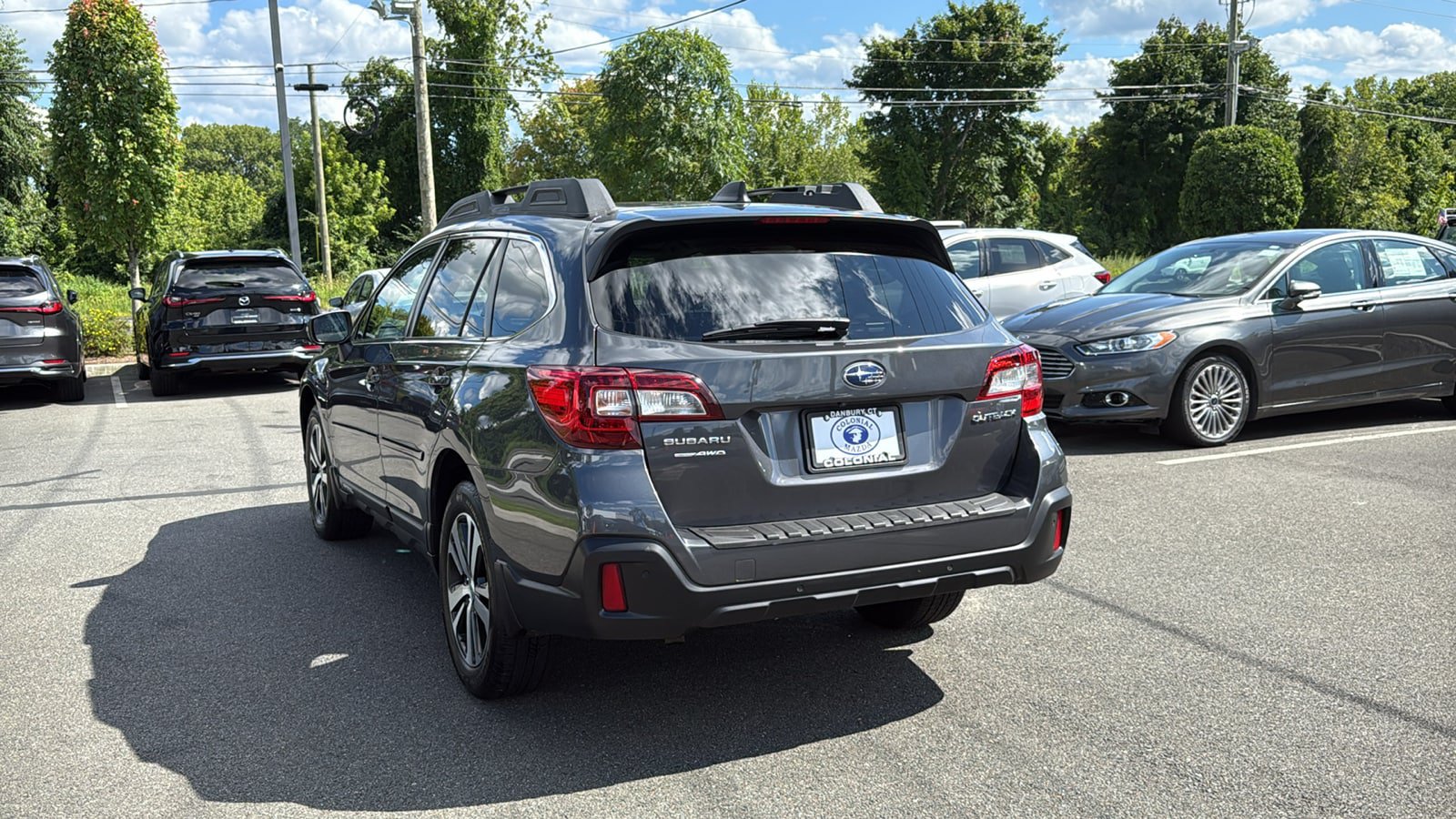 Used 2019 Subaru Outback 2.5i Limited AWD/4WD image 6