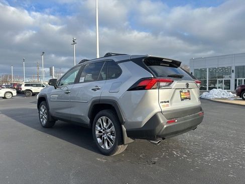 New 2025 Toyota RAV4 XLE Premium image 5