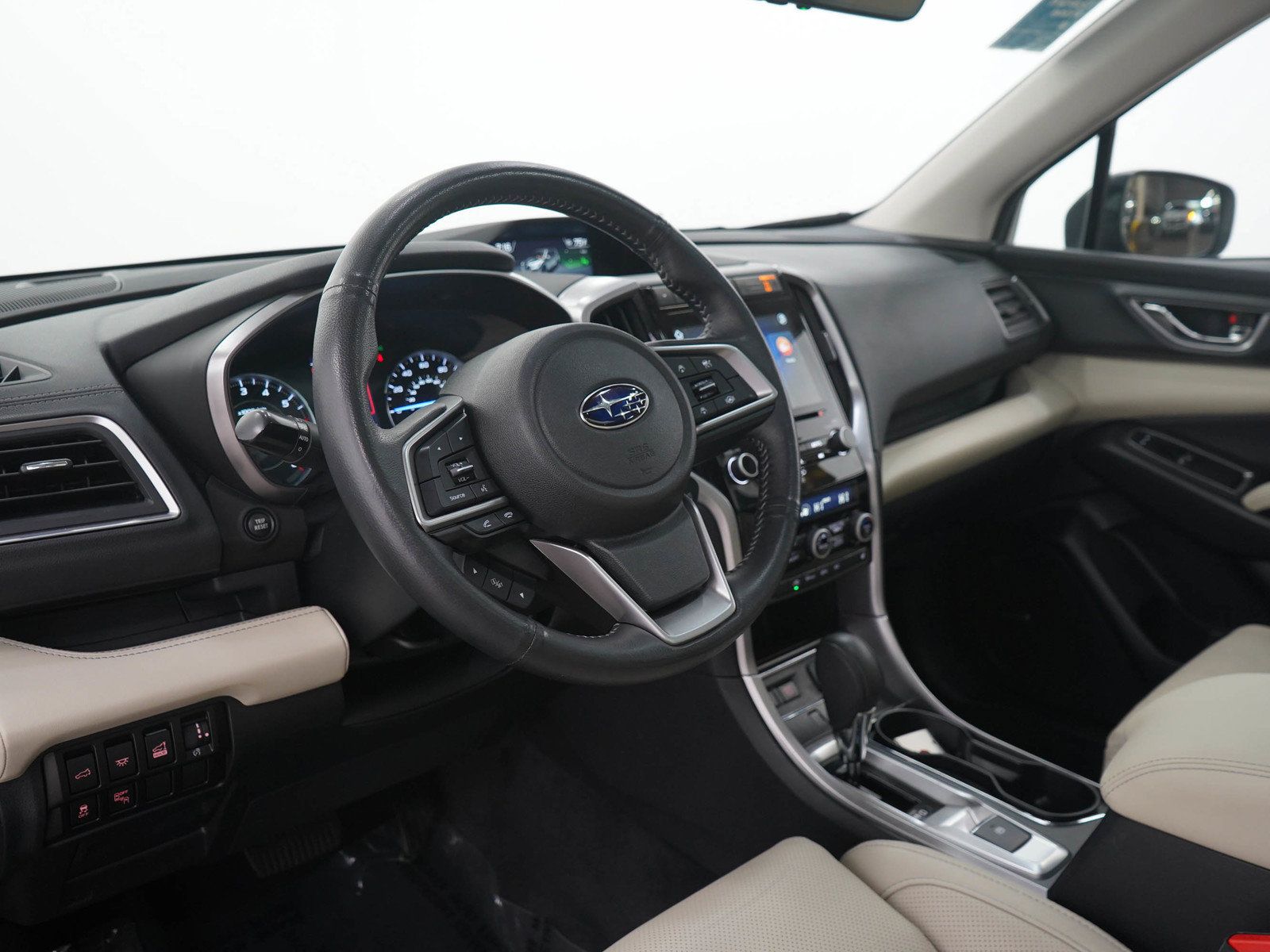 Used 2022 Subaru Ascent Limited w/ Technology Package AWD/4WD image 29