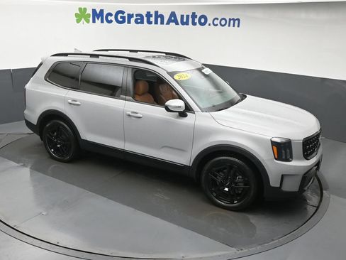 Used 2024 Kia Telluride EX X-Line AWD/4WD image 3