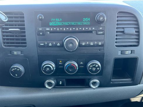 Used 2013 Chevrolet Silverado 1500 LS image 26