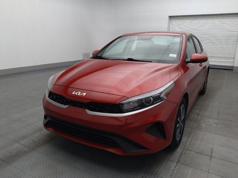 Used 2024 Kia Forte LXS FWD image 15
