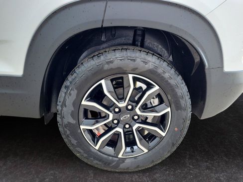 Used 2025 Chevrolet TrailBlazer ACTIV w/ Driver Confidence Package FWD image 25
