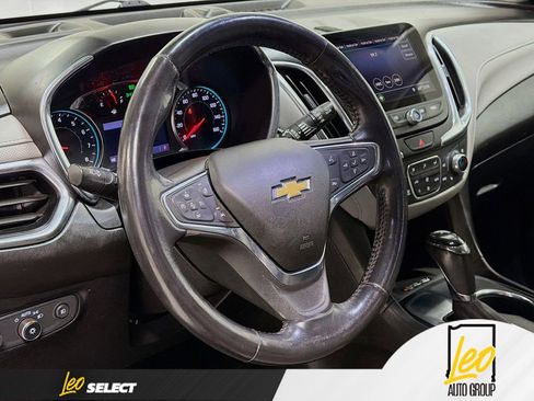 Used 2019 Chevrolet Equinox Premier FWD image 11