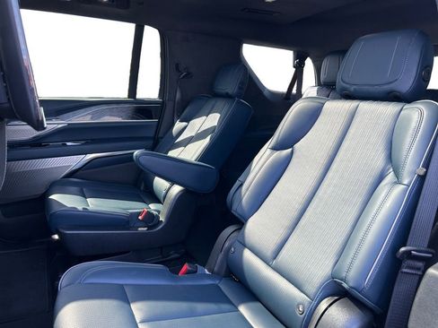 New 2026 Cadillac Escalade IQL Sport 2 AWD/4WD image 16