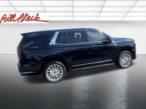 Used 2021 Cadillac Escalade Luxury AWD/4WD image 6