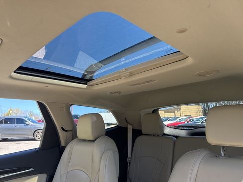 Used 2019 Buick Enclave Premium w/ Experience Buick Package image 11