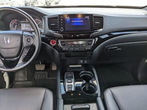 Used 2023 Honda Ridgeline Black Edition image 17