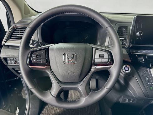 Used 2025 Honda Odyssey EX-L image 12