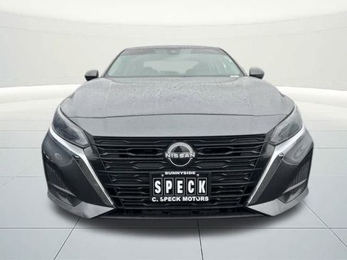 Used 2023 Nissan Altima 2.5 SV image 8