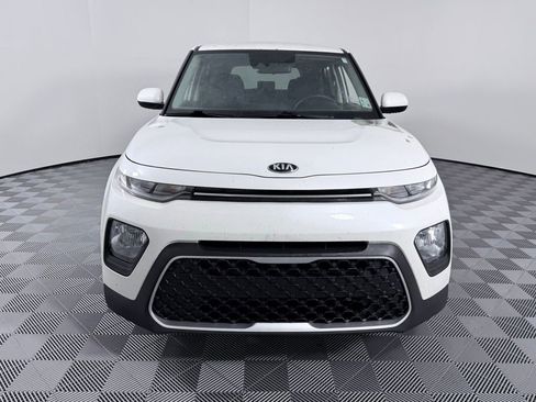 Used 2020 Kia Soul S image 3