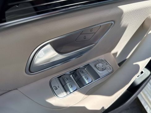 New 2026 Mercedes-Benz GLE 53 AMG 4MATIC Coupe image 17