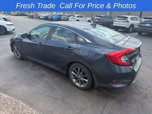 Used 2019 Honda Civic EX image 4