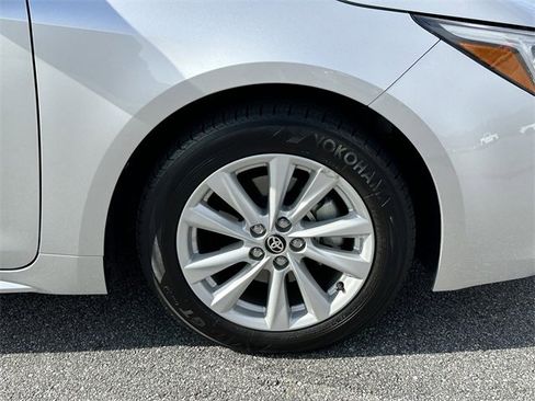 Used 2023 Toyota Corolla SE image 13
