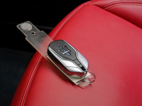 Used 2023 Maserati Ghibli GT RWD image 61