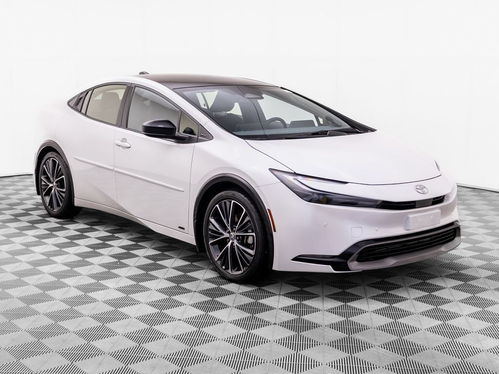 Used 2024 Toyota Prius Limited AWD/4WD image 9