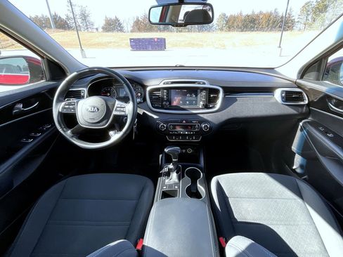 Used 2019 Kia Sorento LX w/ Option Group 020 image 22