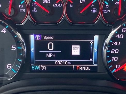 Used 2020 Chevrolet Tahoe LT AWD/4WD image 16