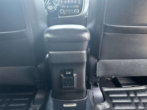 Used 2018 Mitsubishi Outlander GT image 21