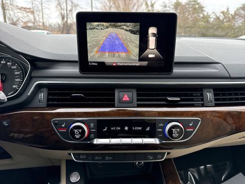 Used 2019 Audi A4 2.0T allroad Premium AWD/4WD image 30