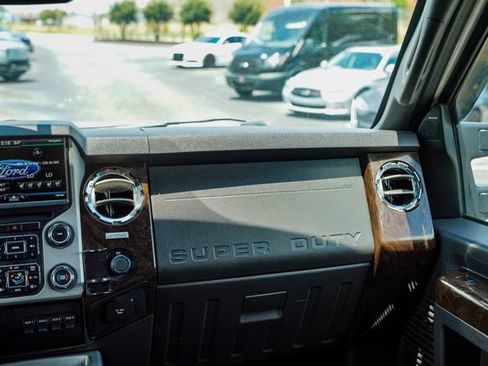 Used 2015 Ford F350 Platinum AWD/4WD image 5