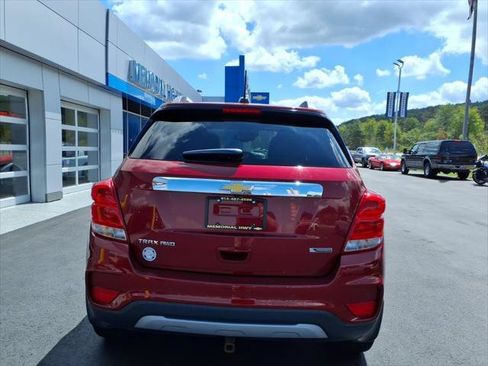 Used 2018 Chevrolet Trax Premier w/ LPO, Protection Package AWD/4WD image 6