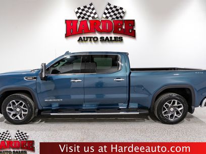 Used 2024 GMC Sierra 1500 SLT w/ SLT Premium Package
